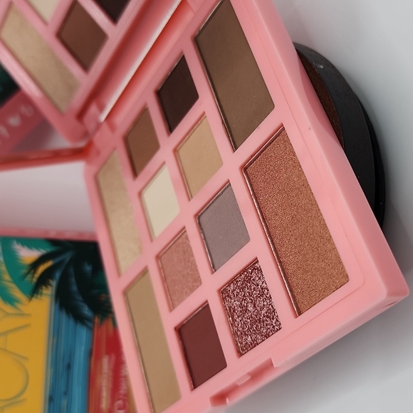 Ciate London - Everyday Vacay - Picture 5 of 10